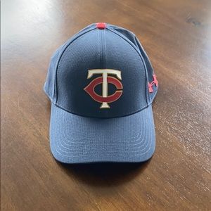 NWOT Men’s Minnesota Twins Hat Cool Switch
